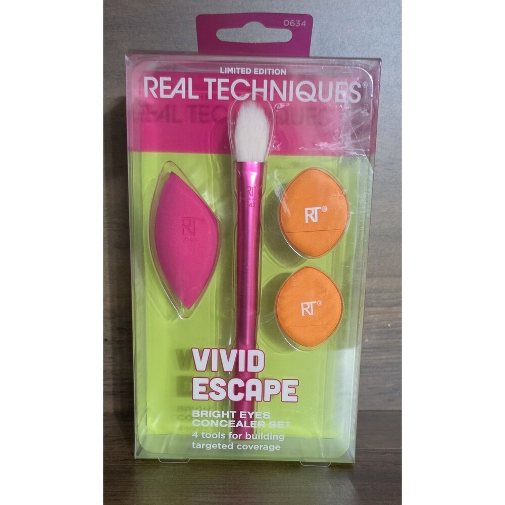 Real Techniques Vivid Escape Bright Eyes Concealer Set Limited Edition NEW NIB
